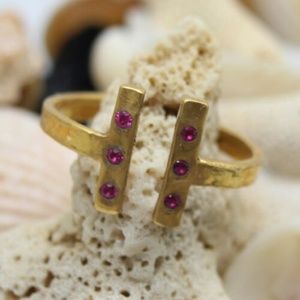 22K Gold Hammered T Ruby Ring Adjustable *
